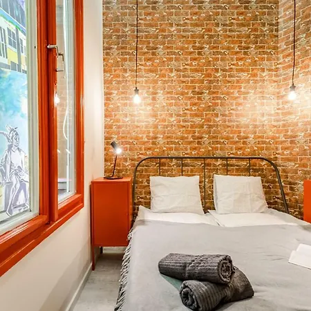The Red - Industrial Studio In The Center Of Апартаменты *